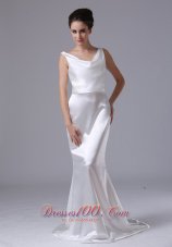 Mermaid V-Neck Simple Brush / Sweep Garden / Outdoor Taffeta Wedding Dress - Top Selling