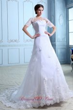 Beautiful A-line Strapless Low Cost Wedding Dress Court Train Lace Hand Made Flowers