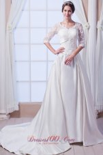 Elegant A-line / Princess V-neck Court Train Satin Appliques Wedding Dress