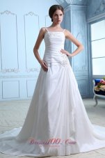 Elegant A-line Straps Ruch and Appliques Low Cost Wedding Dress Chapel Train Taffeta