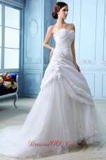Sweet Wedding Dress A-line Sweetheart Ruch and Appliques Court Train Tulle