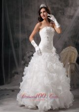 Gorgeous A-line Strapless Wedding Dress Organza Beading Floor-length