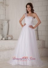 Custom Made Wedding Dress A-line / Princess One Shoulder Court Train Special Fabric