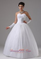 Wedding Dress In Apple Valley California With Beaded Decorate Waist and Sweetheart Tulle
