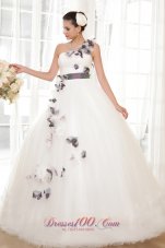 Gorgeous Ball Gown One Shoulder Floor-length Tulle Hand Flowers Wedding Dress