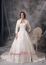 Custom Made Champagne A-line Sweetheart Low Cost Wedding Dress Satin Appliques Chapel Train