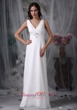 Custom Made White Beach Wedding Dress Column / Sheath V-neck Chiffon Beading Floor-length