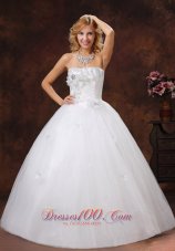 Hand Made Flowers and Beading Decorate Bodice Ball Gown Wedding Dress For 2013