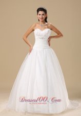 Sweetheart Neckline Ruch and Beading Decorate Bodice Court Train Organza Popular Style 2013 Wedding Dress