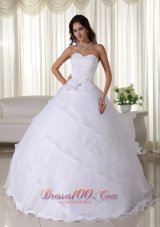 White Ball Gown Sweetheart Floor-length Organza Beading Quinceanera Dress