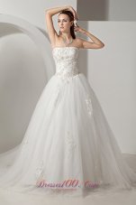 Lovely A-line Strapless Chapel Train Tulle Appliques Wedding Dress