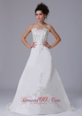 Embroidery Strapless Satin Brush / Sweep A-Line 2013 Wedding Dress