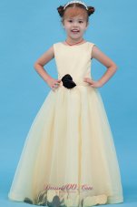 Pretty Light Yellow A-line Scoop Flower Girl Dress Organza Hand Made flower Floor-length