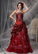 Plus Size Beautiful Burgundy A-Line / Princess Strapless Quinceanera Dress Taffeta Appliques Floor-length