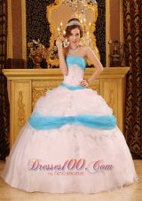 Discount Perfect Ball Gown Strapless Floor-length Appliques Satin and Organza White Quinceanera Dress