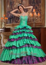 Sweet Green Quinceanera Dress Sweetheart Taffeta and Organza Beading Ball Gown