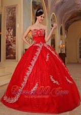 Discount Red Quinceanera Dress Sweetheart Organza Embroidery and Beading Ball Gown Pretty