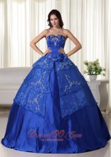 Puffy Royal Ball Gown Strapless Floor-length Organza Embroidery Quinceanera Dress
