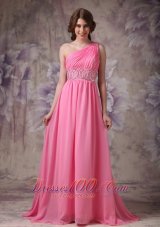 On Sale Wonderful Rose Pink Empire One Shoulder Prom Dress Chiffon Ruch And Beading Brush Train