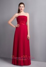 Popular Wine Red Strapless Pleat Bridesmaid Dress Floor-length