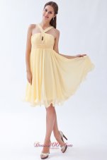 Yellow Empire V-neck Knee-length Chiffon Beading Prom Dress  Dama Dresses