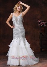 Celebrity Unique Memraid Straps Lace Prom Dress With Ruffled Layers For Custom Made