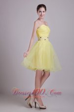 Yellow A-line Sweetheart Short Organza Beading and Ruch Prom / Cocktail Dress