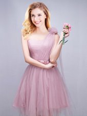 One Shoulder Sleeveless Bridesmaid Dress Mini Length Ruching and Bowknot and Hand Made Flower Pink Tulle