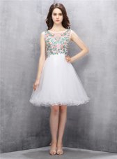Charming Scoop Beading and Embroidery Club Wear White Zipper Sleeveless Knee Length