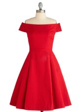 Knee Length Red Cocktail Dresses Off The Shoulder Sleeveless Zipper