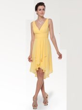 Chiffon V-neck Sleeveless Zipper Ruching Cocktail Dresses in Yellow