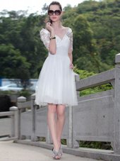 Tulle V-neck Sleeveless Zipper Lace Cocktail Dresses in White