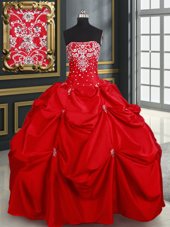 Latest Strapless Sleeveless Quince Ball Gowns Floor Length Beading and Pick Ups Red Taffeta