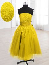 Yellow Sleeveless Embroidery Knee Length Cocktail Dresses