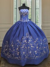 Strapless Sleeveless Satin 15 Quinceanera Dress Embroidery Lace Up