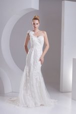 Free and Easy Mermaid One Shoulder White Lace Zipper Wedding Gown Sleeveless Brush Train Lace and Appliques