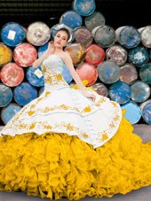 Ball Gowns Quinceanera Gowns Yellow And White Sweetheart Organza Sleeveless Floor Length Lace Up