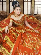 Affordable Off the Shoulder Sleeveless Embroidery Lace Up Vestidos de Quinceanera